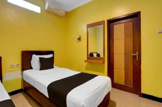 Hotel O near Alun-Alun Kidul formerly Ndalem Mantrijeron Hotel - 2