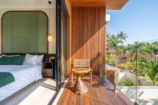 Sunny Villas - Modern Stay with Private Pool & Peaceful Views - 7