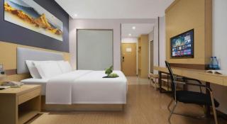 GreenTree Inn Huanggang City Wuxue City Kanjiang Avenue - 1