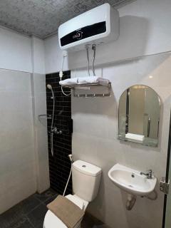Riverside Smart Hotel - 1