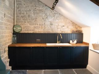 The Farmhouse - 4