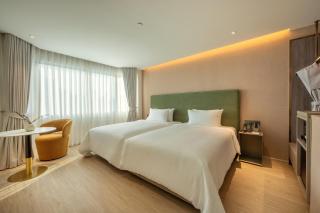 ROYS Hotel Bangkok - 8