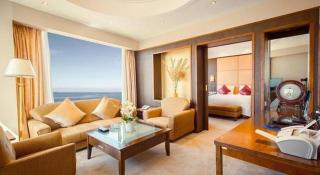 Golden Bay Hotel Weihai - 1