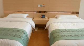 GreenTree Inn Xinyu Shenglibei Road Pedestrian Street Express Hotel - 5