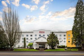 Hilton Garden Inn Portland Airport - 0