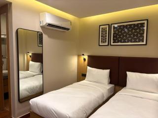 Saltstayz Premier - Sector 15 Noida - 9