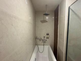 Saltstayz Premier - Sector 15 Noida - 5
