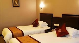 New Century Pujiang Hotel - 4