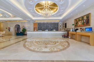 Vienna International Shenzhen Tianan Digital City - 3