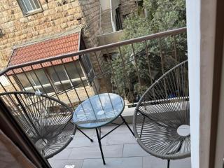 Ussishkin Boutique with Jacuzzi - 3