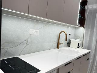 Ussishkin Boutique with Jacuzzi - 2
