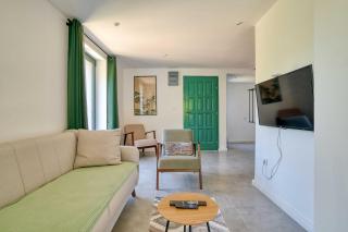 Calm apartment in Lepetane - 9