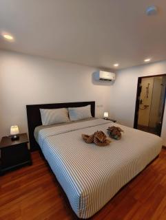 Savaan Patong - 2