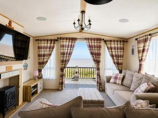 Stunning Caravan Full Sea Views At Broadland Sands Holiday Park Ref 20285Bs - 2