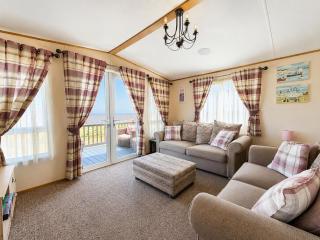 Stunning Caravan Full Sea Views At Broadland Sands Holiday Park Ref 20285Bs - 1
