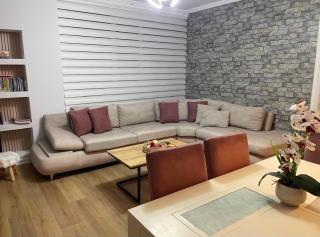 Spacious & Bright Apartment in Saranda - 5