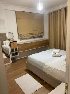 Spacious & Bright Apartment in Saranda - 3