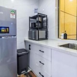 Executive retreat residencies with breathtaking city views swimming pool ,gym and ample parking space - 2