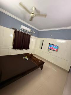 Stayz Inn - 2