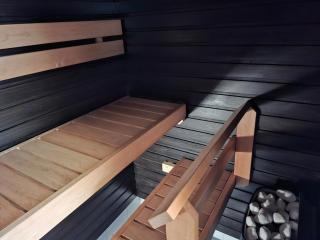 Arctic Bell Apartment, Sauna & Balcony - 2
