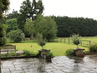 Little Oak - Small Rural Self Contained Oak Barn Unit - Sleeps 2 - 2