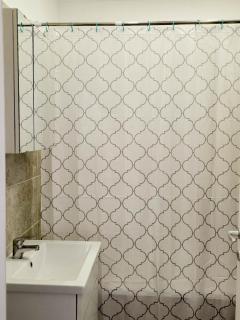 Single Room - Emerald Apartment - 6