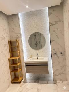 Elegant 2-Bedroom Apartment in Mrezga, Hammamet North - 2