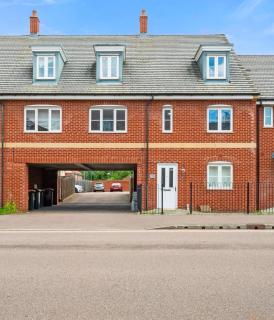 Stylish 5 bedroom house close to Universal - 9
