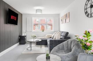 Stylish 5 bedroom house close to Universal - 3