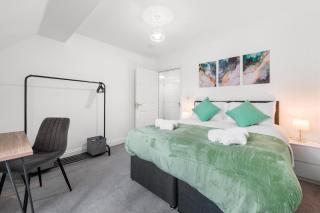 Stylish 5 bedroom house close to Universal - 2