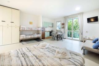 Charming Studio Apartment with Ocean View in Riccione - 8