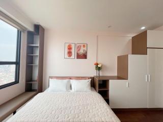 EVIS HOME - Vinhomes D'Capitale Luxury Serviced Apartment - 2