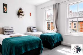 Reading 3BR Contractor Accommodation, Sleeps 6, Near Oracle, Free Parking - 7