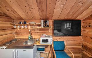 Stunning Home In Tjørhom With Sauna - 8