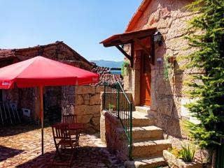Comfortable house in Lindoso, stunning mountain view - 0