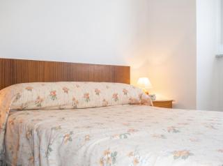 Charming house in Ourol with mountain view, large garden. - 2