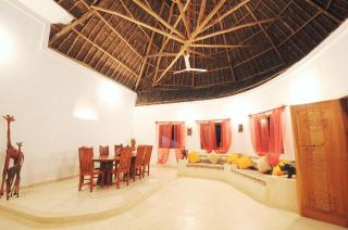 Spacious accessible house in Watamu, shared pool - 2