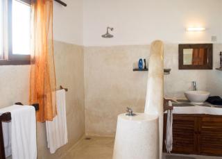 Spacious accessible house in Watamu, shared pool - Watamu - 2
