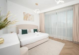 Luxury High Floor 2BR , Marina Views , JBR - 3