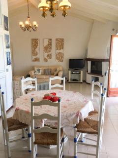 Maison Vue Mer à Lumio avec Terrasse et Jardin Clos - 6