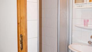 Maison spacieuse avec jardin à Lathus-Saint-Rémy, 160 m², barbecue - 4