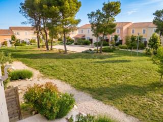 Maison accueillante à Calvisson avec piscine et terrasse - 1