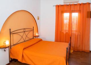 Studio with Terrace in Pescia Romana - 28 m² + Parking Included - 8