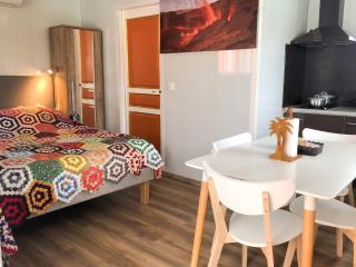 Studio confortable à Sainte-Suzanne, 20 m², balcon - 9