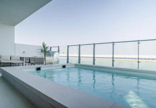 Blausee Beachfront Villa with Private Pool - 4