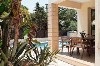 2BR Villa with Private Pool Near Fig Tree Bay by Cyprus Horizons - 8
