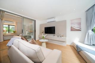 NEW beautiful room pool access EDC Boat Avenue - 8
