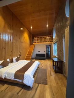 Sound of Nature Hill View 5BHK by Homeyhuts - 8