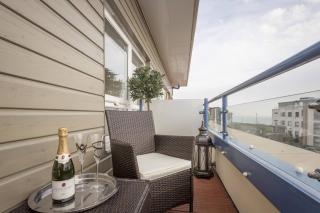 BLUE WATERS by BOURNECOAST - A Modern Penthouse Apartment with Balcony Partial Sea Views and Parking - FM9641 - 9