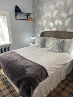 Birches Brow Boutique Guest Rooms - 7